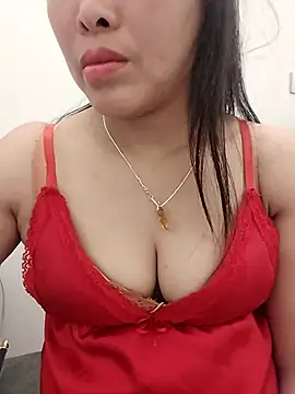 01 ANNA 01 online show from May 7, 9:25 am