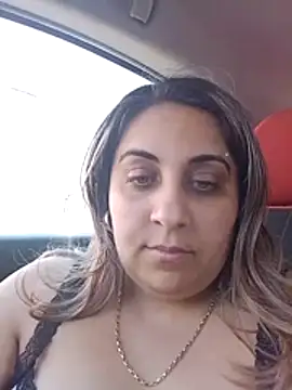 Snapshot of I_amXenox chatting on March 7, 9:39 am I amXenox online show from March 7, 9:39 am