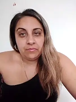 Snapshot of I_amXenox chatting on March 16, 10:19 am I amXenox online show from March 16, 10:19 am