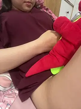 Snapshot of Sullys_ chatting on March 11, 3:51 pm Sullys online show from March 11, 3:51 pm