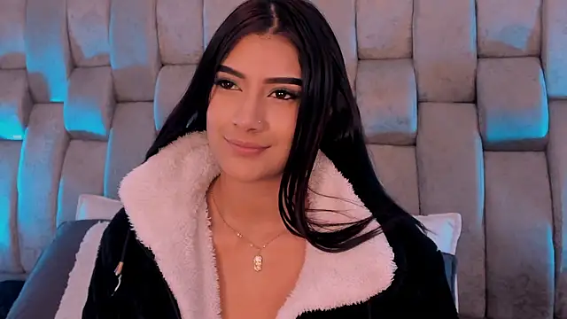 Snapshot of KatherineRuiz_ chatting on March 9, 12:42 pm KatherineRuiz online show from March 9, 12:42 pm