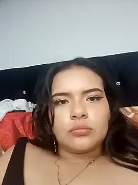 Snapshot of Emily_Rouse23 chatting on March 6, 11:56 pm Emily Rouse23 online show from March 6, 11:56 pm