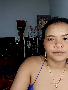 Emily Rouse23 online show from May 9, 2:17 am