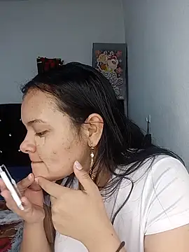 Emily Rouse23 online show from May 14, 2:18 am