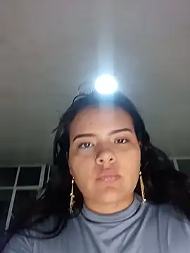Emily Rouse23 online show from May 17, 4:43 am