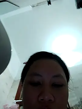 Jinnie sexy online show from March 13, 9:05 am