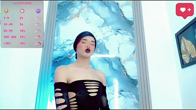 Snapshot of madison_mujica_ chatting on March 28, 11:21 am madison mujica online show from March 28, 11:21 am