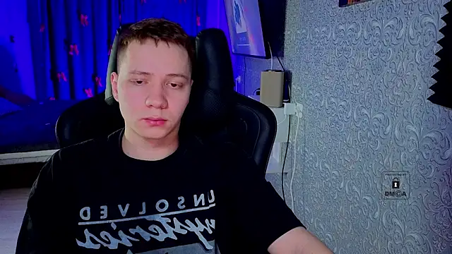 Snapshot of Karl_Night_ chatting on March 11, 5:19 pm Karl Night online show from March 11, 5:19 pm