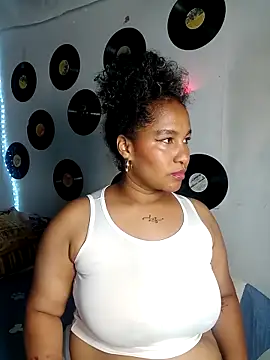 Snapshot of medusafox_ chatting on March 11, 8:26 pm medusafox online show from March 11, 8:26 pm