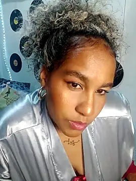 Snapshot of medusafox_ chatting on March 21, 4:28 am medusafox online show from March 21, 4:28 am