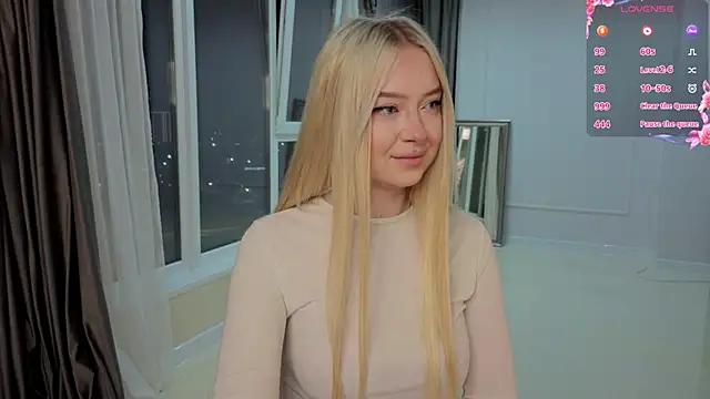 ChristinBland online show from March 6, 8:49 pm