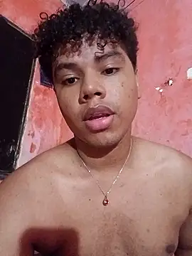 Snapshot of Rabuamz chatting on April 5, 5:04 am Rabuamz online show from April 5, 5:04 am