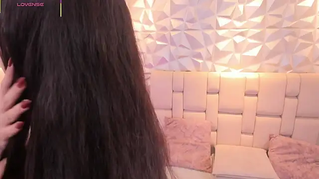 Snapshot of mell_muller chatting on April 7, 11:54 am mell muller online show from April 7, 11:54 am