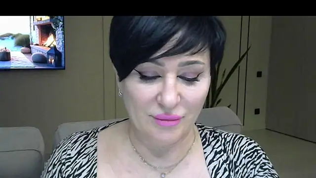 Kleotempt online show from May 5, 5:21 pm