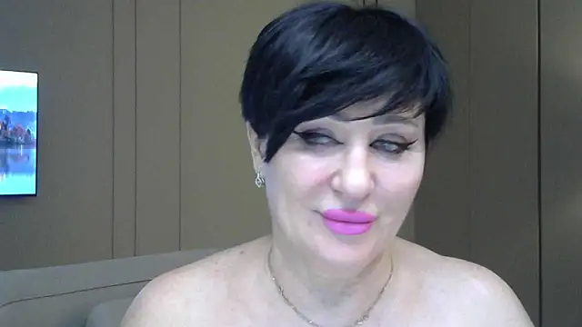 Kleotempt online show from May 17, 11:45 pm