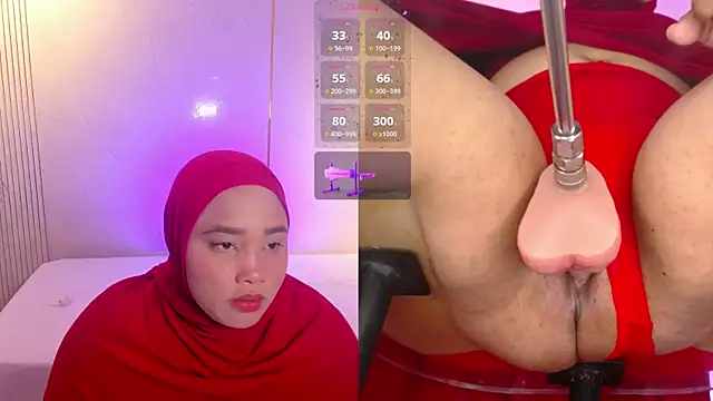 Snapshot of Camila-Rose chatting on April 1, 8:39 pm Camila-Rose online show from April 1, 8:39 pm