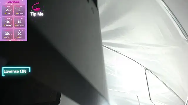 Snapshot of samantha_pym chatting on March 5, 6:48 pm samantha pym online show from March 5, 6:48 pm