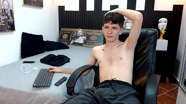trevor mob online show from June 19, 5:39 pm