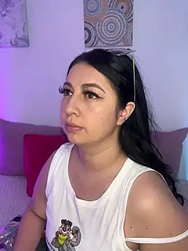 Ashleeyprincess01 online show from March 13, 11:33 pm