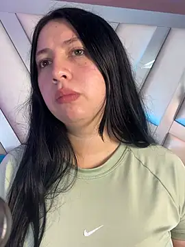 Ashleeyprincess01 online show from May 6, 12:21 pm