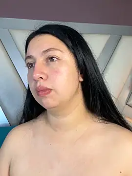Ashleeyprincess01 online show from May 12, 12:13 pm