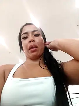 Snapshot of Agatha_64 chatting on February 25, 3:21 pm Agatha 64 online show from February 25, 3:21 pm