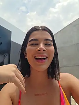 Sweetnahoxxx online show from April 4, 5:10 pm