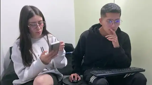 Snapshot of ScorpionDark11 chatting on March 11, 2:50 am ScorpionDark11 online show from March 11, 2:50 am