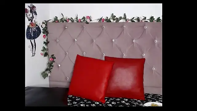 samanta rosse20 online show from May 21, 5:14 am