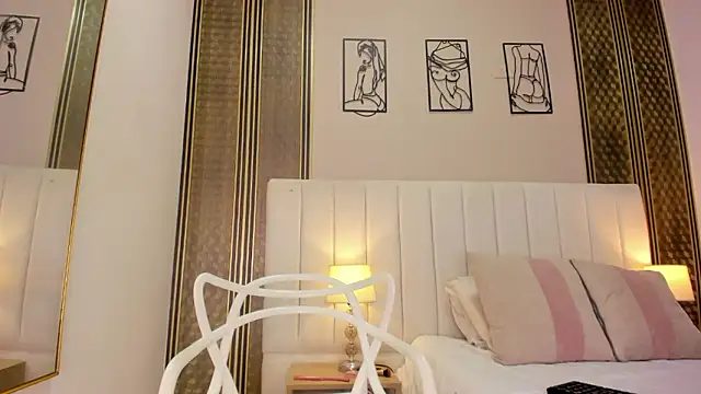 Snapshot of sheila_x chatting on March 6, 6:37 pm sheila x online show from March 6, 6:37 pm