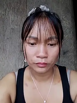 mami-rubi online show from May 12, 7:38 am
