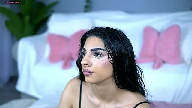 Snapshot of AvaCalvert chatting on March 28, 8:41 pm AvaCalvert online show from March 28, 8:41 pm