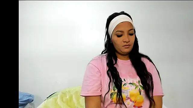 fatimahorny23 online show from March 8, 9:57 am