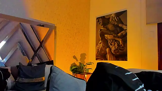 Vincentblack online show from March 14, 4:18 am