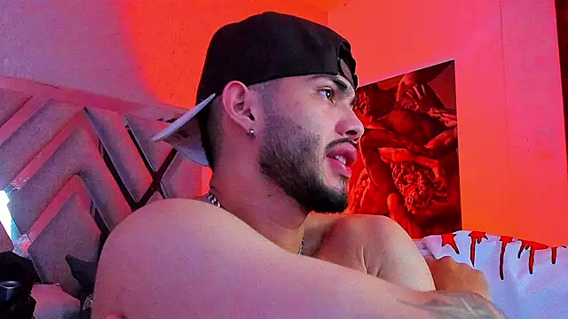 Vincentblack online show from March 28, 4:56 am