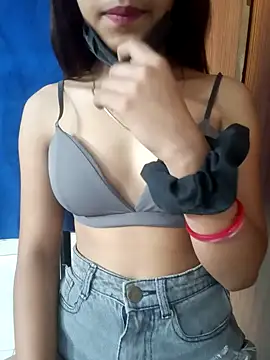Sexy aakansha online show from May 16, 7:27 am