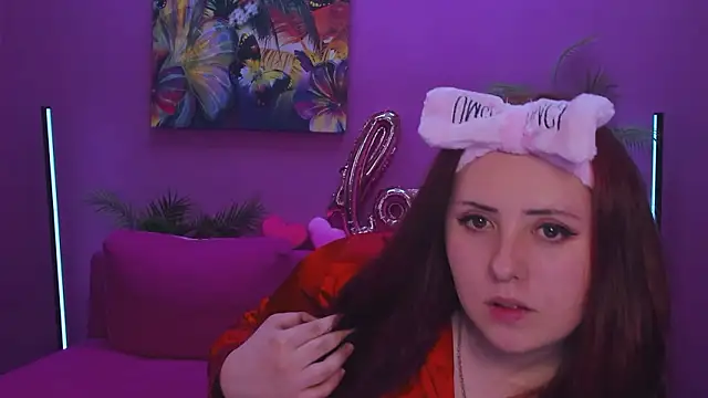 Snapshot of Hennessy_bunny chatting on March 17, 8:01 pm Hennessy bunny online show from March 17, 8:01 pm