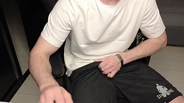 chantatummm online show from May 13, 10:49 pm
