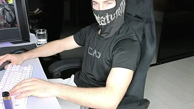 chantatummm online show from May 20, 9:54 pm