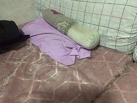 yaocaobi8 online show from March 8, 1:04 pm