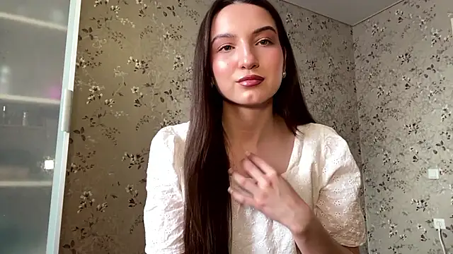 Snapshot of Dinadream chatting on March 16, 12:09 pm Dinadream online show from March 16, 12:09 pm