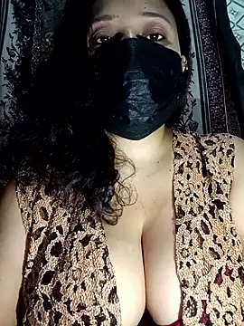 sexygirltanu online show from April 4, 3:49 am