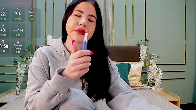 Snapshot of EmilyRamsey chatting on March 23, 9:19 pm EmilyRamsey online show from March 23, 9:19 pm