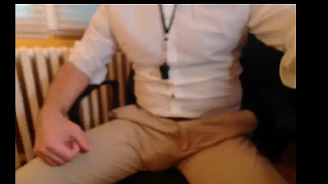 Snapshot of Coach_85 chatting on June 28, 3:07 pm Coach 85 online show from June 28, 3:07 pm