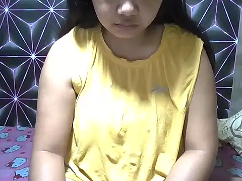 Snapshot of Flowerbebe chatting on March 20, 9:03 am Flowerbebe online show from March 20, 9:03 am