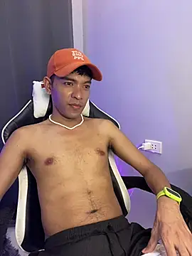 Snapshot of asian_darlingcummersxXx chatting on March 12, 2:01 pm asian darlingcummersxXx online show from March 12, 2:01 pm