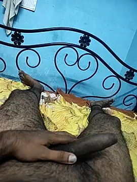 Snapshot of narutojeeva chatting on April 4, 12:13 pm narutojeeva online show from April 4, 12:13 pm