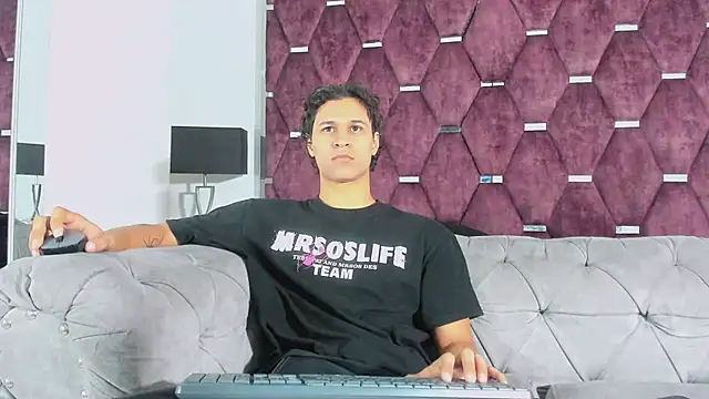 TonyBenedetti online show from June 24, 9:36 pm