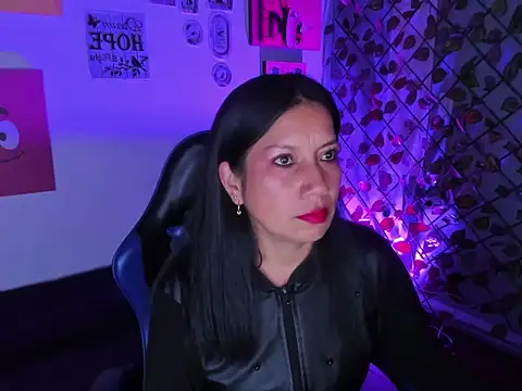 Megan Collinss1 online show from March 14, 11:48 am