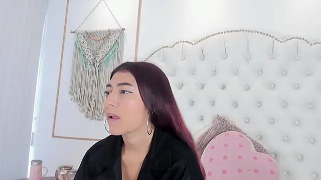 Sara funy online show from May 21, 11:39 am